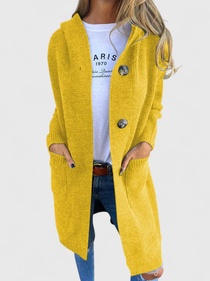 GISÈLE – GEZELLIGE GEBREIDE VEST MET KNOPEN