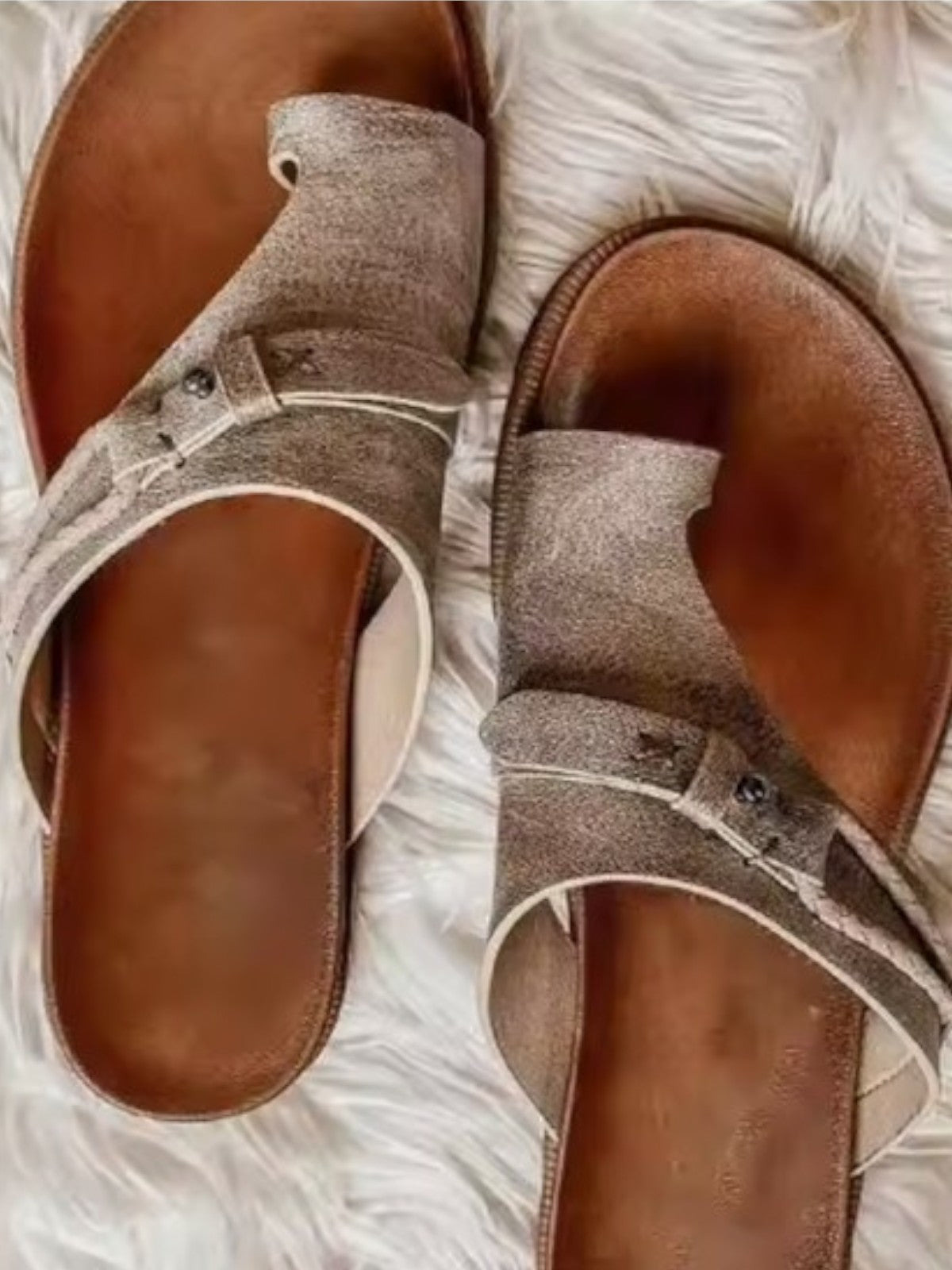 HELENE – CASUAL GESP SANDAAL