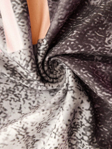 SANDRA – MODERNE ZIP-UP BLOUSE