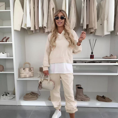 BEATRICE – RELAXTE JOGGINGSET MET CAPUCHON