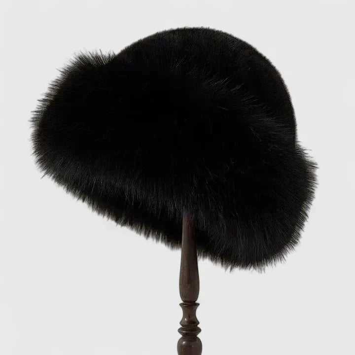 ANDREA – LUXE FAUX FUR WINTERMUTS
