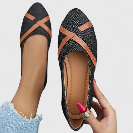 KHIANNA – BALLERINA'S MET GEKRUISTE BANDJES