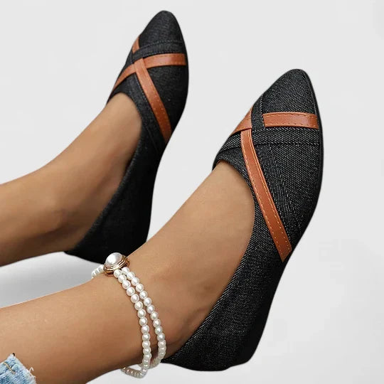 KHIANNA – BALLERINA'S MET GEKRUISTE BANDJES