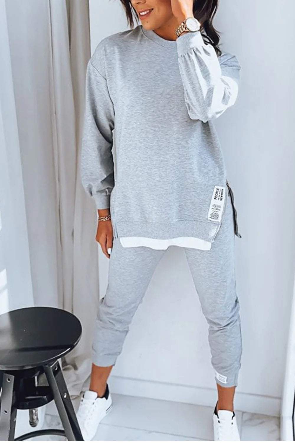 VIVIENNE – CASUAL SWEATSHIRT & JOGGINGSSET