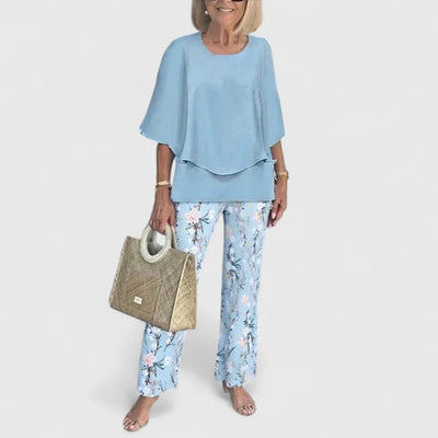 MIREILLE – LUCHTIGE LAAGJES BLOUSE